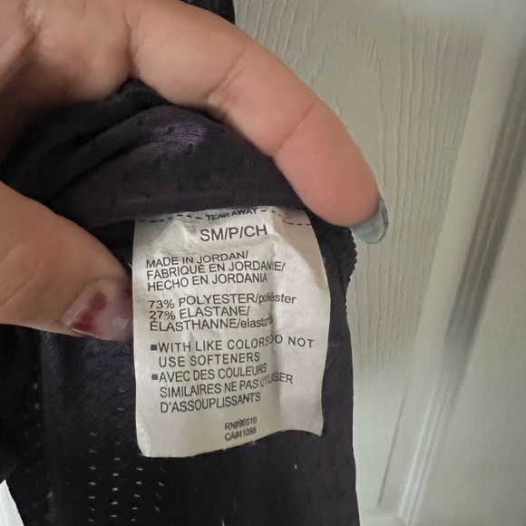 Under Armour Purple Tank Top - Picture 4 of 4